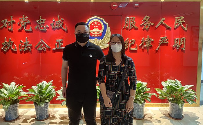 华银小贷党员志愿者奋战“疫”线      支援海珠区全员核酸检测工作