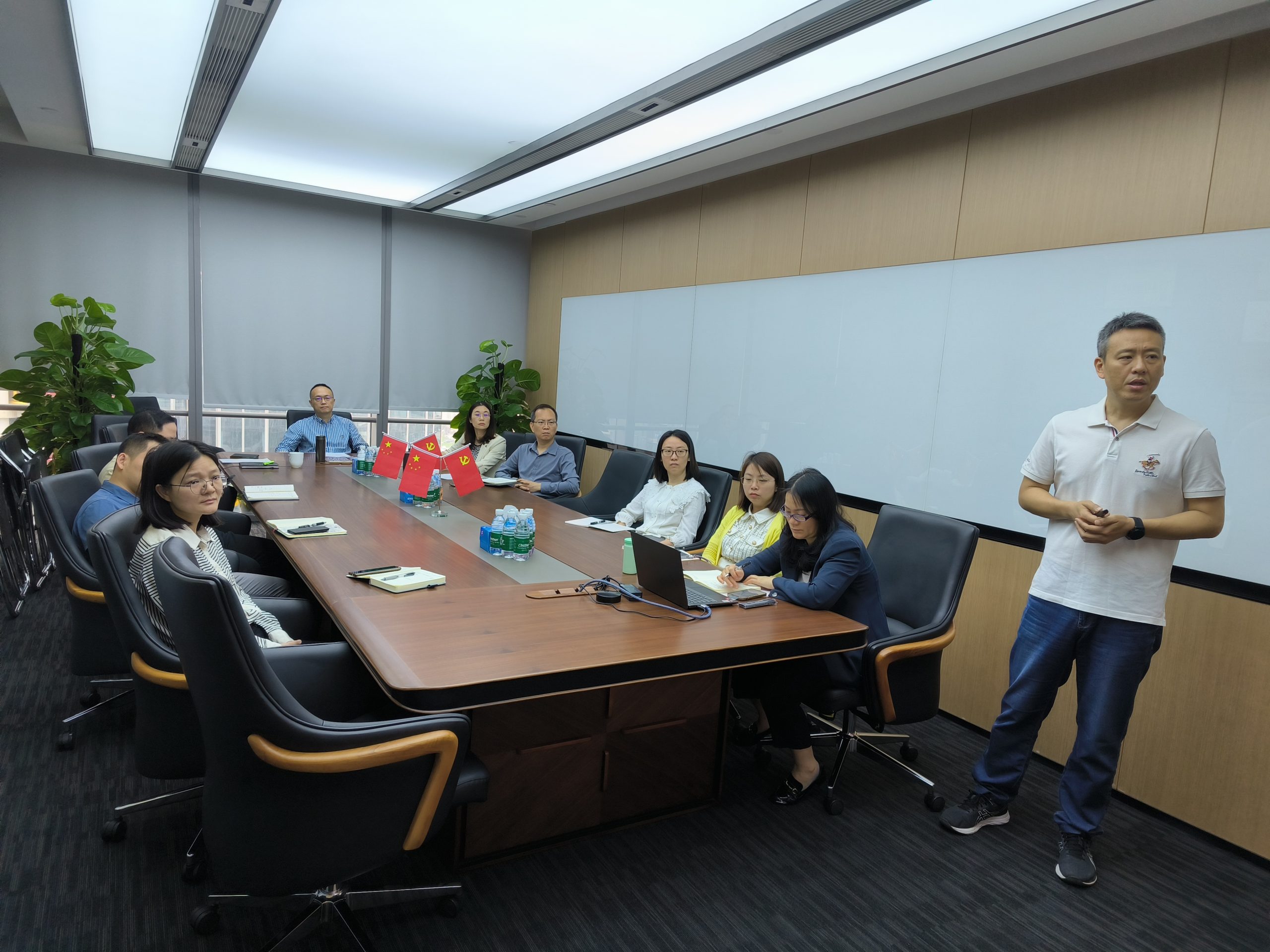 华银小贷举行2024年1季度述职会