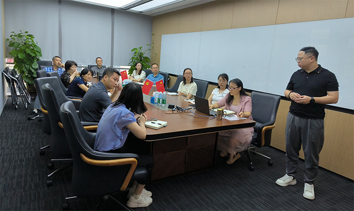 华银小贷召开2024年二季度述职会